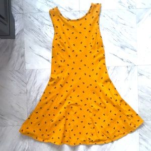 Forever 21 Yellow Mustard Gold Size Small Floral Dress